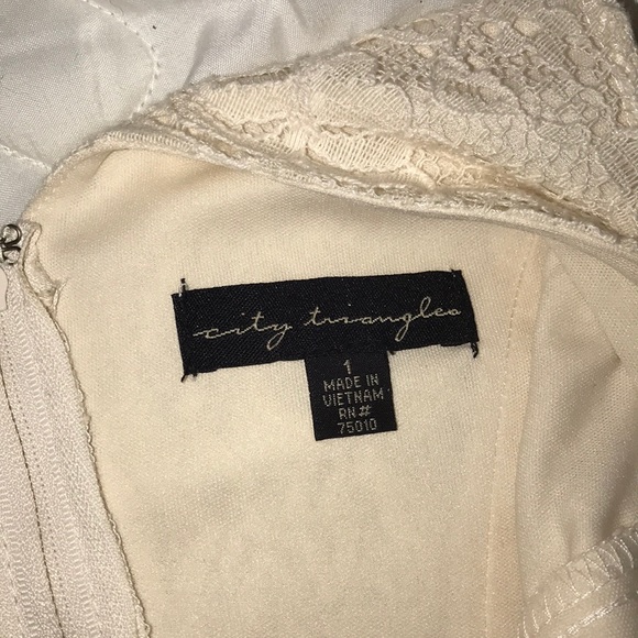 City Triangles Romper size 1 - Picture 3 of 5